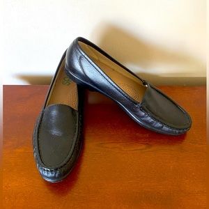 SAS Women’s Black Loafer, Size 10 S